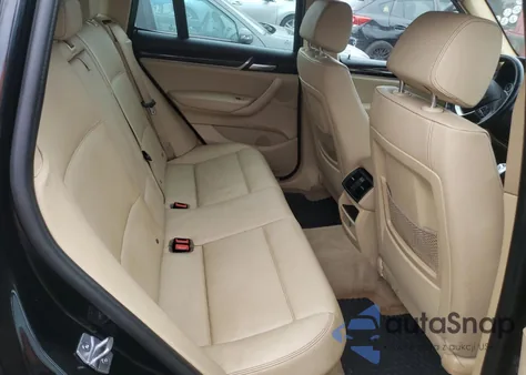 2015 BMW X3 xDrive28I z USA, uszkodzony, nr VIN 5UXWX9C57F0D59521